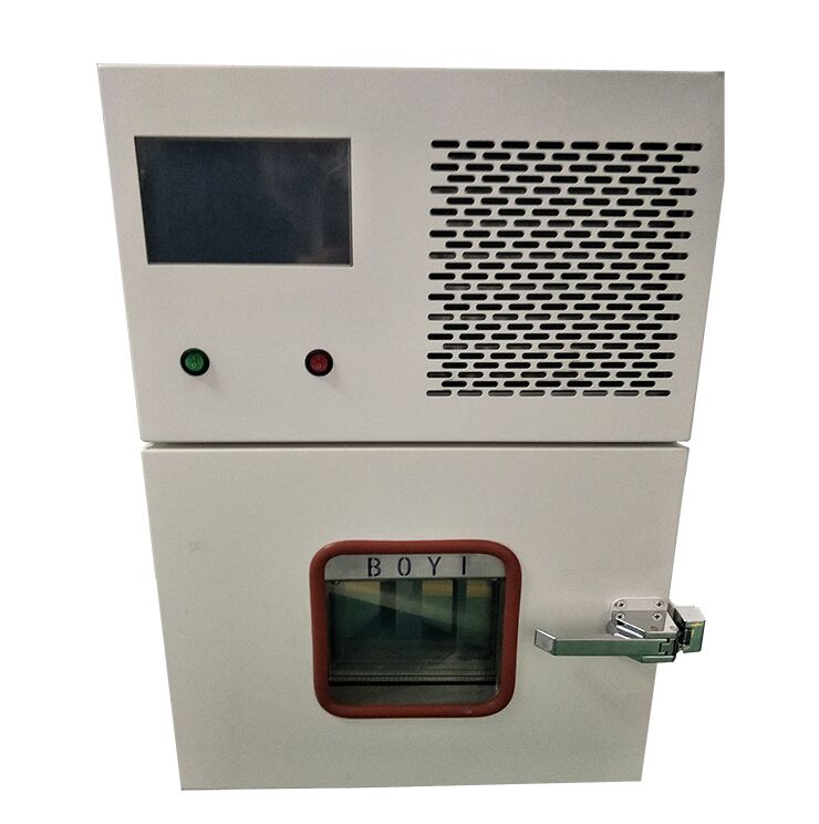 Geavanceerde kleine testkamer bij hoge en lage temperatuur Compact en ruimtebesparend ontwerp met hoogwaardige controller